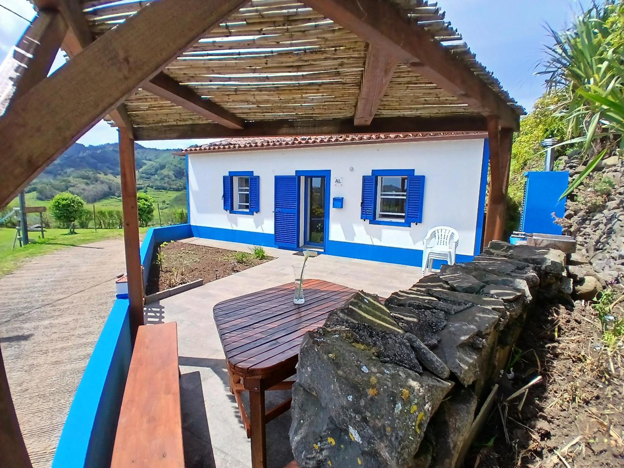 Casinha Do Barreiro - Cosy Private Cottage Vila do Porto Bagian luar foto